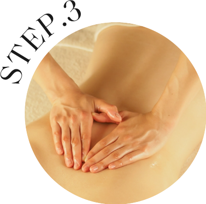 リンパマッサージの施術